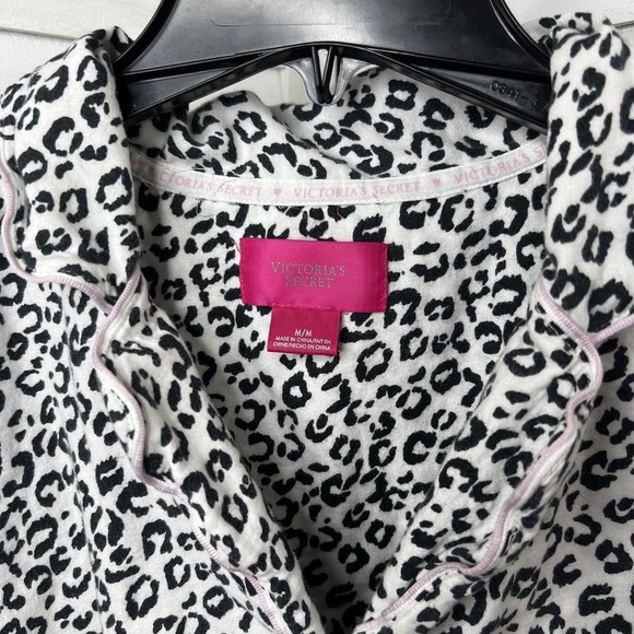 Victoria's Secret Button Down Long Sleeve Sleepshirt Leopard Print Sz Med *READ - Picture 4 of 7